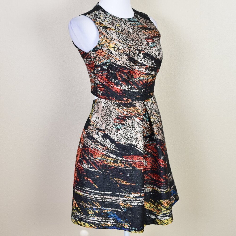 Hunter Bell Stevie Printed Cutout Shimmer Dress - 0 - Picture 7 of 10